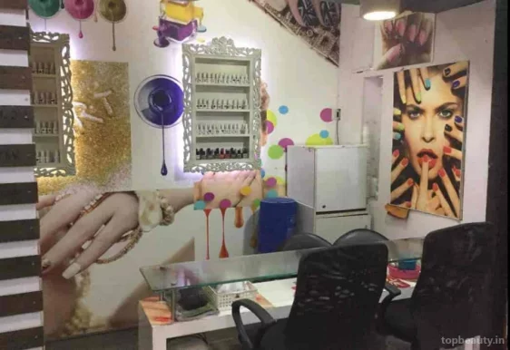 Beauty Care Salon - Ladies Beauty Parlour in DLF Phase - 3, Gurgaon - Photo 7