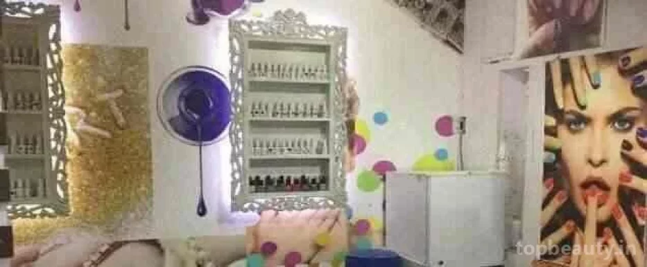 Beauty Care Salon - Ladies Beauty Parlour in DLF Phase - 3, Gurgaon - Photo 2