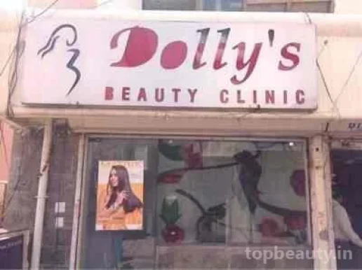 Dolly's Beauty Clinic, Gurgaon - Photo 2