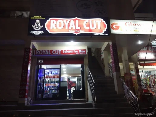Royal Cut, Gurgaon - Photo 2