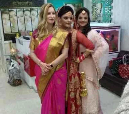 Madhu chaudhary makeup artist – Unisex salons in Gurgaon
