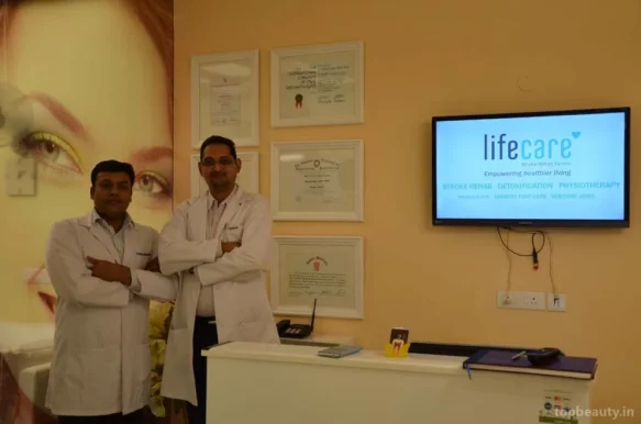 Lifecare Physio & Stroke Clinic, Gurgaon - Photo 3