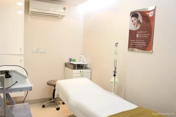 Kaya Clinic - Skin & Hair Care (DLF Galleria, Gurugram), Gurgaon - Photo 2
