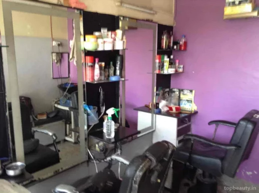 Bobby Hair Cutting Saloon, Gurgaon - Photo 4