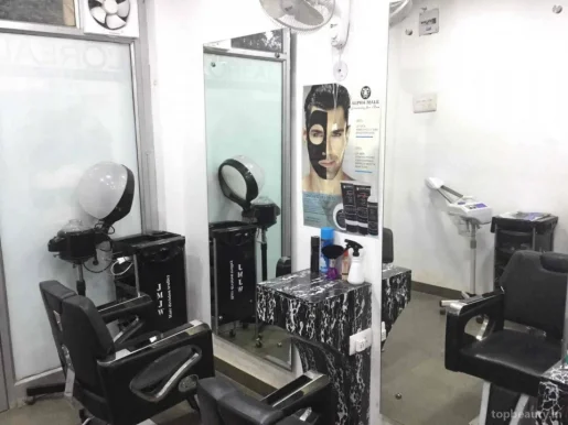 Rizwan Hair Studio, Gurgaon - Photo 2