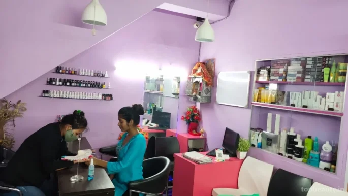 My Looks Salon - Nail Salon in Gurgaon, Hair Color, Beauty Parlour in Gurgaon, Gurgaon - Photo 2