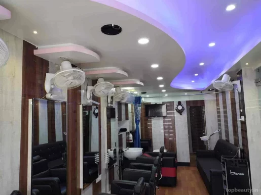 Royal Looks Unisex salon, Guwahati - Photo 6
