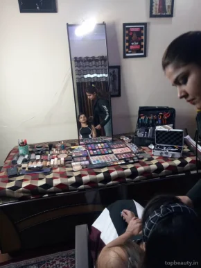 Makeup Journey With Monika Kathuria - Best Makeup Artist In Gwalior - Best Bridal Makeup Artist In Gwalior, Gwalior - Photo 4