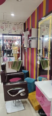 Komal Hair Lounge And Beauty Salon || Hair Extension Salon In Gwalior - Best Nail Extension Salon In Gwalior - Hair Artist In Gwalior - Best Beauty Salon in Phoolbagh - Makeup Artist PhoolBagh Gwalior, Gwalior - Photo 3