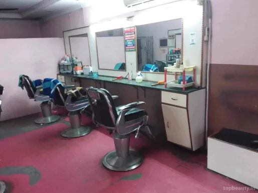 Vilas Hair Saloon, Hyderabad - Photo 8