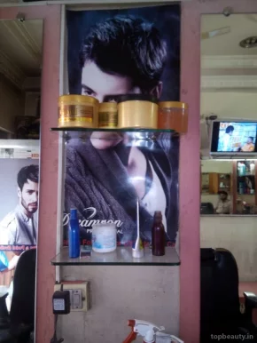 Raja Deluxe Hair Cutting Saloon, Hyderabad - Photo 7
