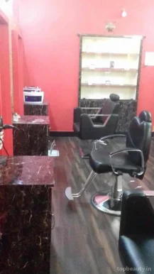 Natural Looks Beauty Parlour, Hyderabad - Photo 6