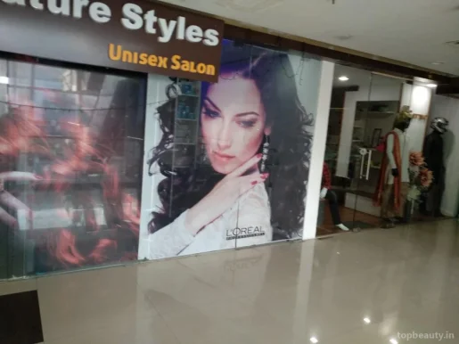 Signature styles unisex salon, Hyderabad - Photo 2