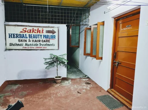 Sakhi herbal beauty parlour, Hyderabad - 