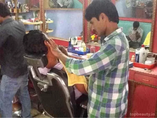 Sri Mani Chandar Latest Hair Cutting Saloon, Hyderabad - Photo 4