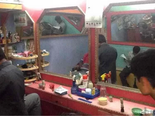 Sri Mani Chandar Latest Hair Cutting Saloon, Hyderabad - Photo 3