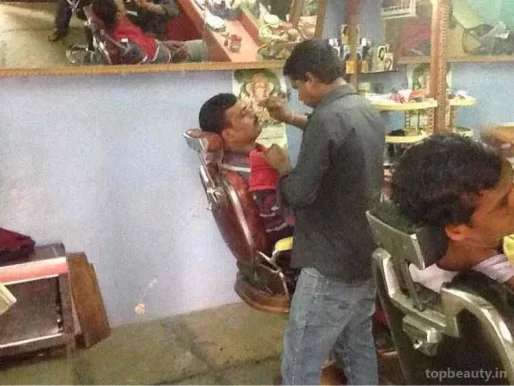 Sri Mani Chandar Latest Hair Cutting Saloon, Hyderabad - Photo 1