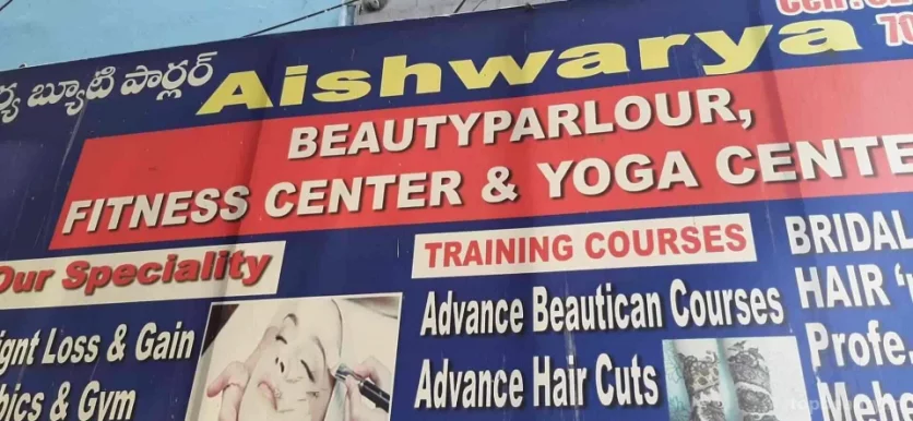 Aishwarya Beauty Parlour, Hyderabad - Photo 4
