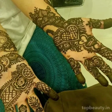 Sana - Mehndi Designs Specialized In Party/Marriage/Birthdays Mehndi Art In Secunderabad, Hyderabad - Photo 1
