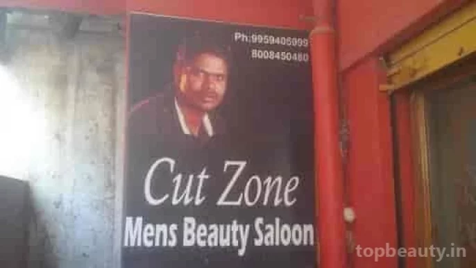 Cut Zone Mens Beauty Saloon, Hyderabad - Photo 5