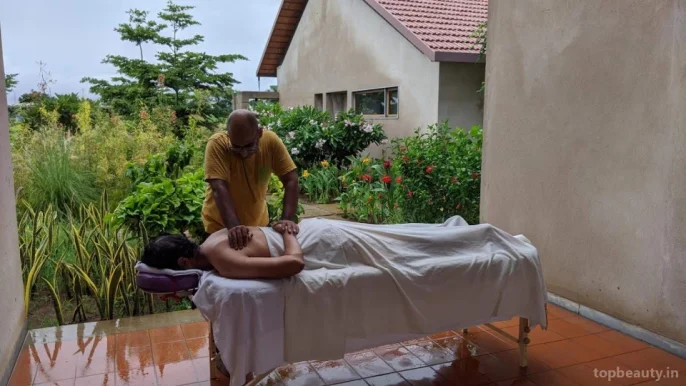 Massage Therapist Dinesh Chaparala, Hyderabad - Photo 1