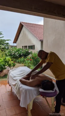 Massage Therapist Dinesh Chaparala, Hyderabad - Photo 2