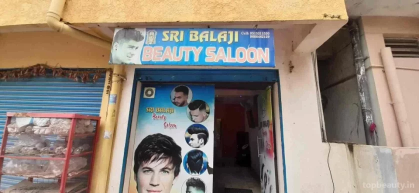Sri balaji Men Beauty Salon, Hyderabad - Photo 5