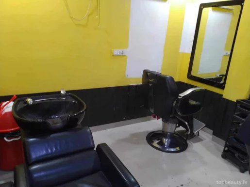 New Trends Hair Saloon and Men's Parlour, Hyderabad - Photo 2