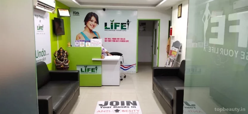 Life Slimming and Cosmetic Clinic, Hyderabad - Photo 2