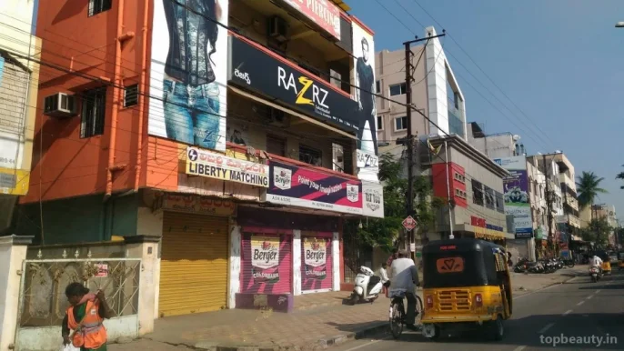 Razrz Salon Studio - Shivam Road, Hyderabad - Photo 7