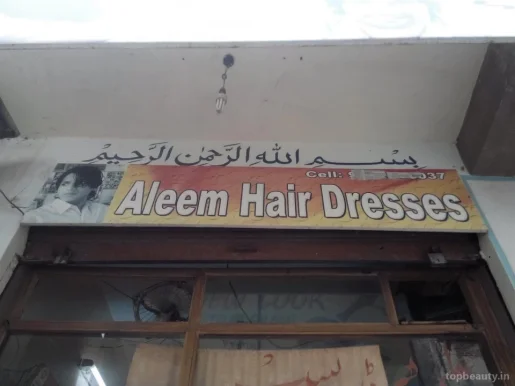 New Look Hair Style- Aleem Hair Dresses, Hyderabad - 