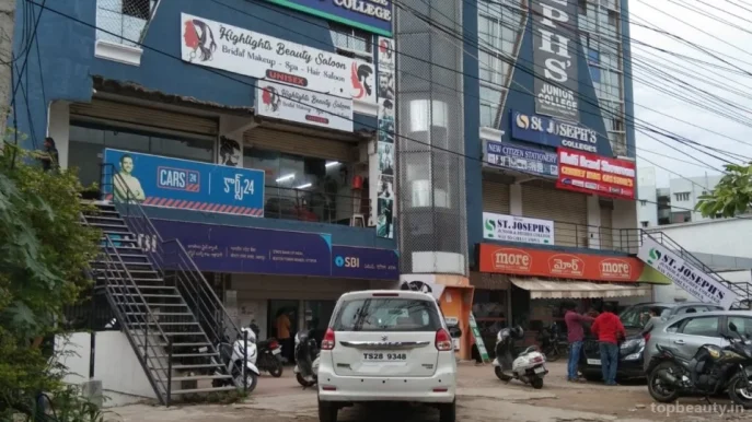 Highlight Saloon Unisex, Hyderabad - Photo 2