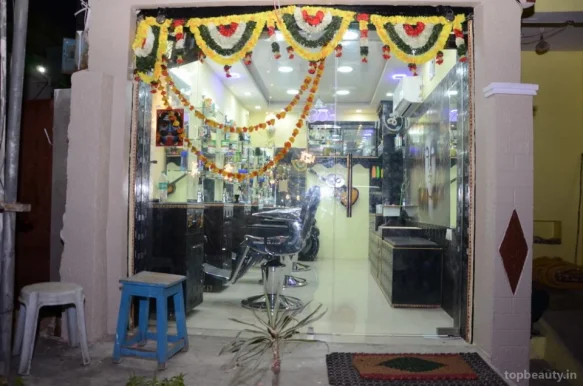 New Ustraa the Saloon, Hyderabad - Photo 5