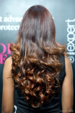 Green Trends Unisex Hair and Style Salon, Hyderabad - Photo 4