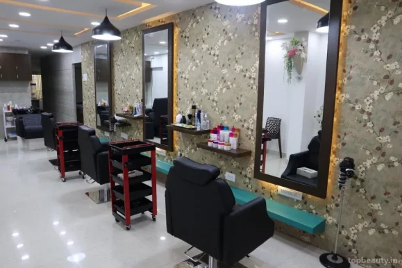 Golden Glow Beauty Salon, Hyderabad - Photo 5