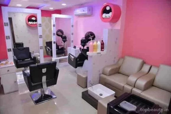 De Hair Lounge Loreal Professionnel Salon, Hyderabad - Photo 7