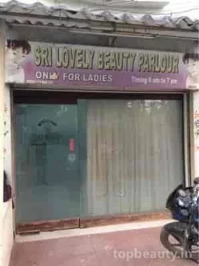 Sri Lovely Beauty Parlour, Hyderabad - 