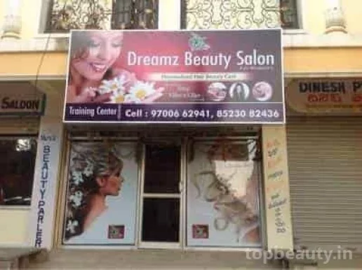 Dreamz Beauty Salon, Hyderabad - 