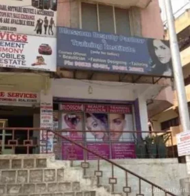Blossom Beauty Parlour & Training Institute for Women, Hyderabad - Photo 2