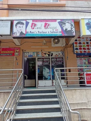 Red boys men's salon, Hyderabad - Photo 3