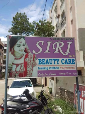 Siri Beauty Parlour, Hyderabad - Photo 2