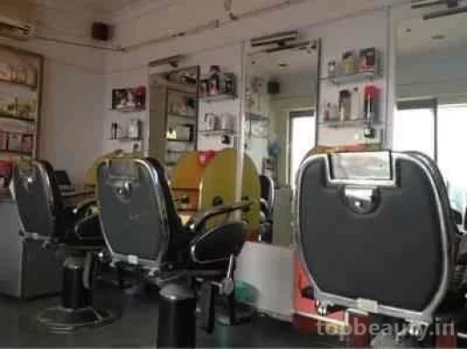 Surya Classic Hair & Fair Men's Beauty Salon, Hyderabad - Photo 5