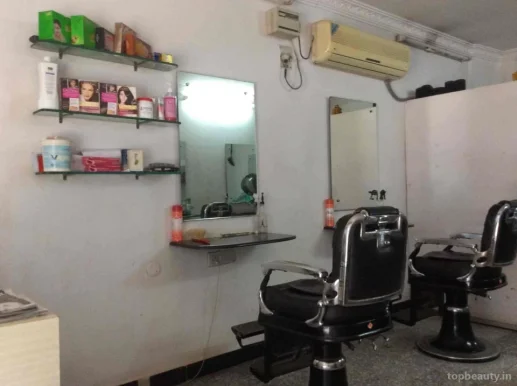 Majestic Men's Salon, Hyderabad - Photo 8