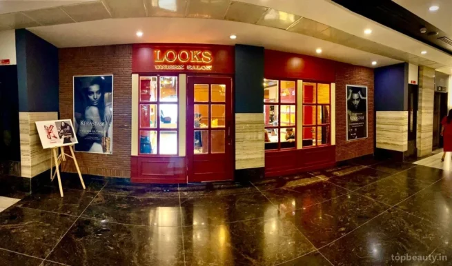 Looks Salon, Indore - Photo 4