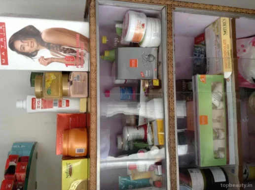 Prime Look Beauty Parlor, Indore - Photo 3