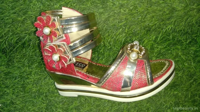 M D Ladies & Kids Foot wear, Indore - Photo 1