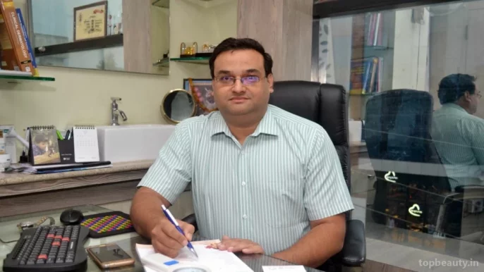 Dr Akhil Shah's Skin Sense Clinic, Indore - Photo 4