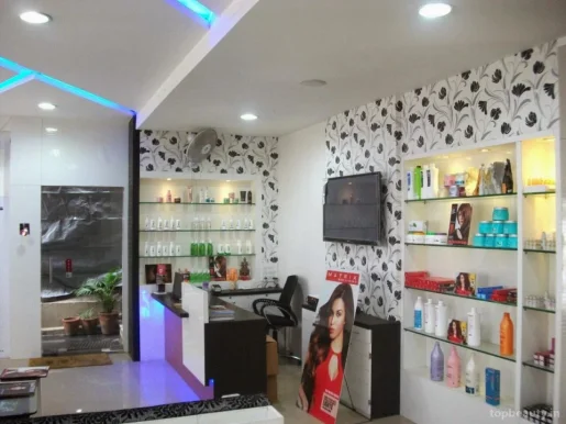 Makeover family salon & tattoo lounge, Indore - Photo 4