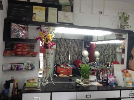 Evershine Beauty Studio, Indore - Photo 2