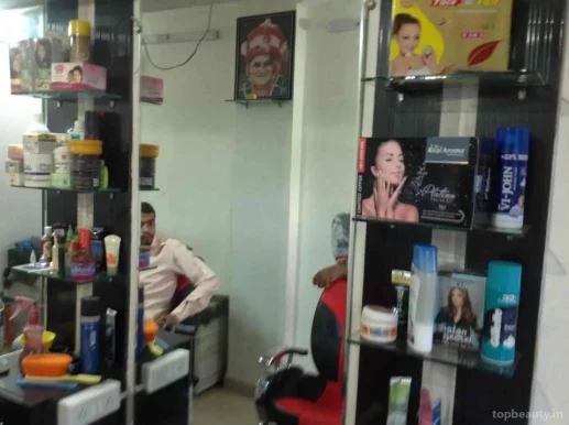 M.P. 09 men's Hair Salon, Indore - Photo 3